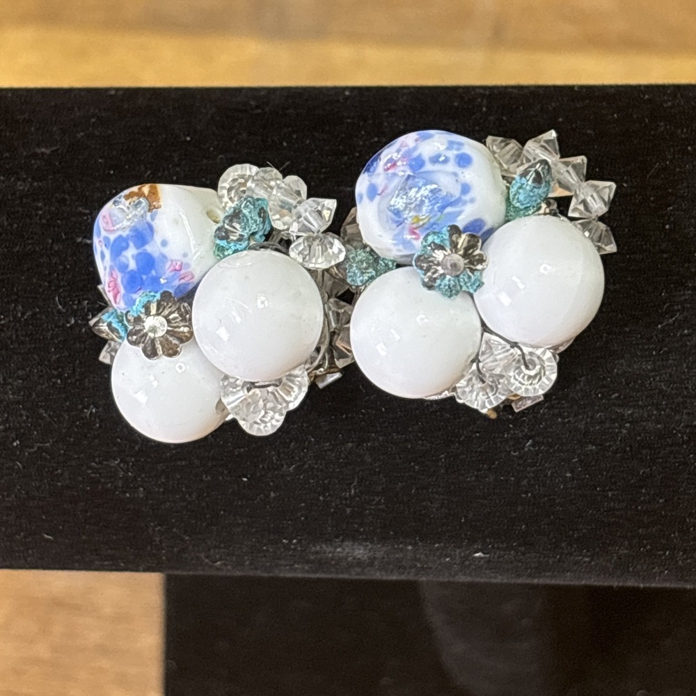 Vintage Hobe Signed Glass Bead Cluster Clip On Earrings Silver Tone MCM